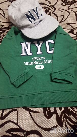 Продам комплект на мальчика кепка и толстовка