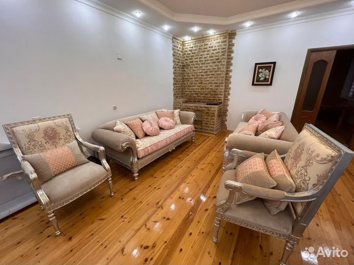 Диван и 2 кресла