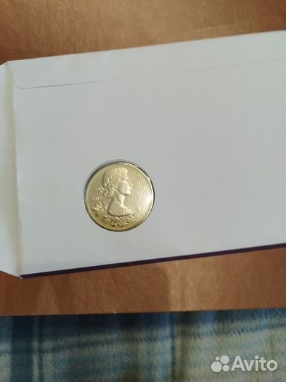 Английская юбилейная монета