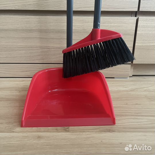 Набор щетка + совок на длинной ручке 2 в 1 