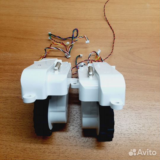 Колесо Xiaomi Mi Robot Vacuum Mop P