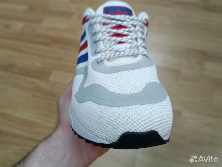 Кроссовки Adidas ZX 750 HO white