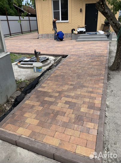 Укладка тротуарной плитки