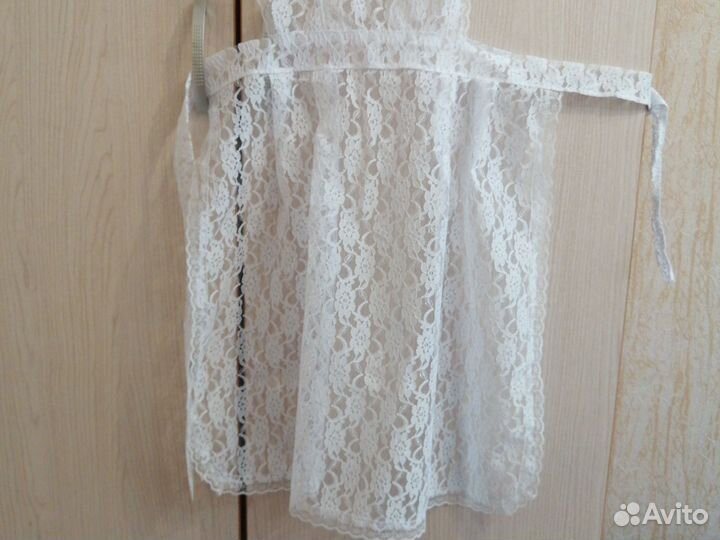 Белый школьный фартук