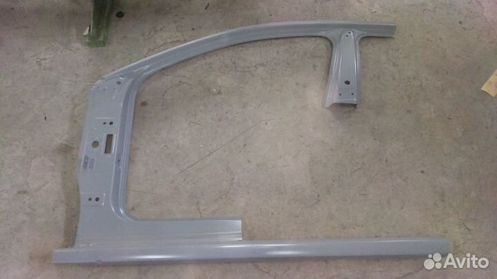 Стойка кузова передняя левая Volkswagen Polo 5