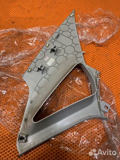 Обшивка салона Volkswagen Polo V 1.6 cfna 2011