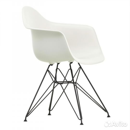 Кресло стул Eames в отличном состоянии