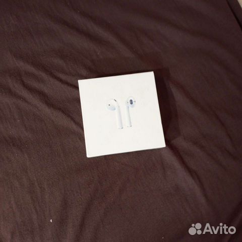 Беспроводные наушники apple airpods