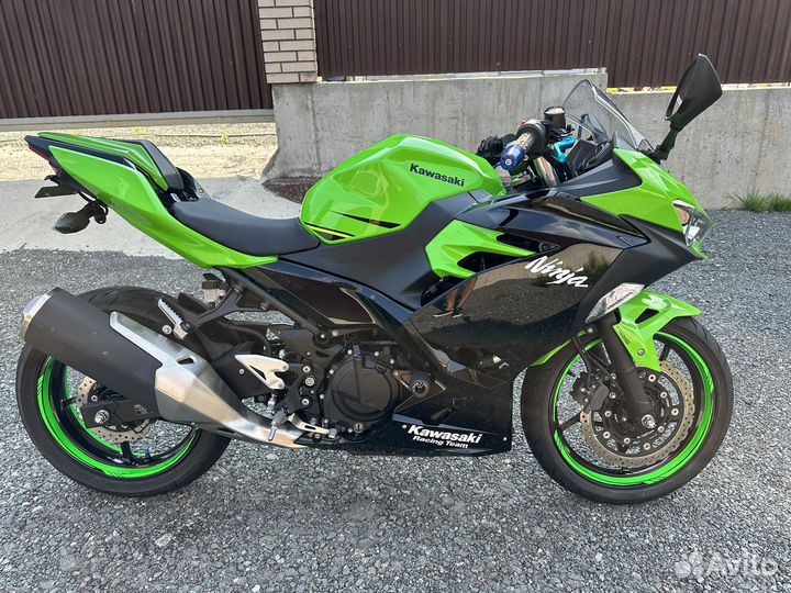 Kawasaki ninja 400