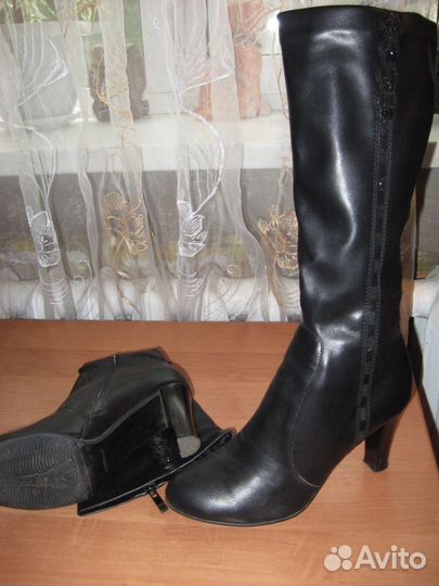 Продам осенние сапоги