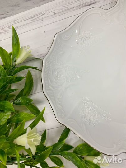 Поднос треугольный 