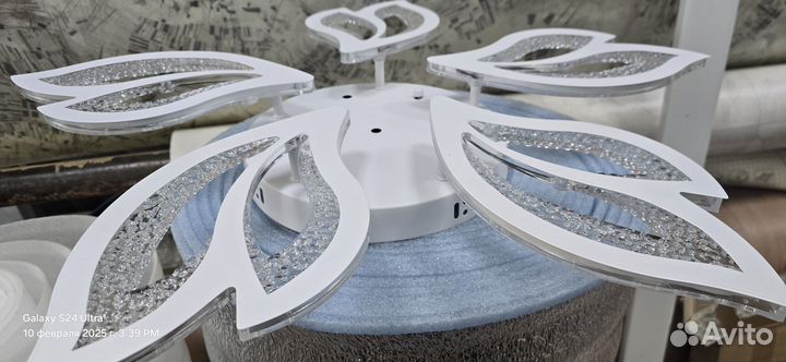 Люстра потолочная светодиодная с пультом 232305528