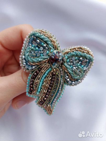 Брошь ручной работы