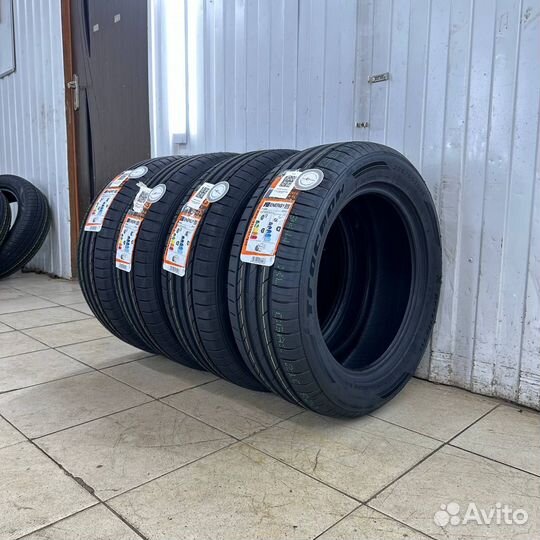 Tracmax X-Privilo TX3 255/50 R19 и 285/45 R19