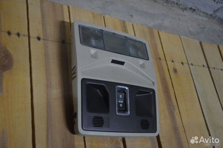 Плафон салонный Land Rover Range Rover Evoque