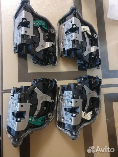 Замки дверей