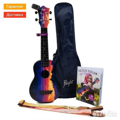 Укулеле flight TUS-EE sunset Elise Ecklund Travel