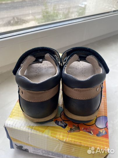 Сандали для мальчика 24