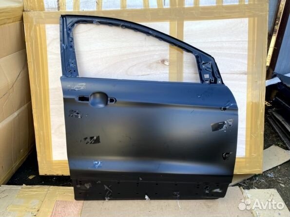 Дверь передняя правая Ford Kuga 2