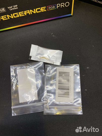 SATA провода, винты M2 и корпусные, термопаста