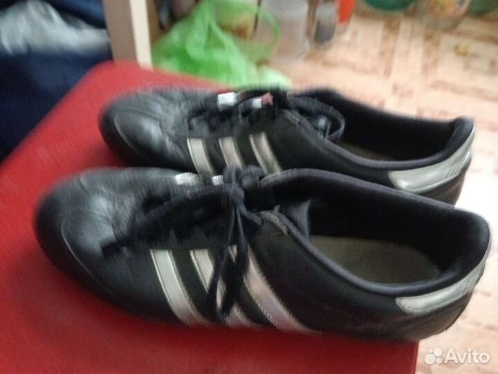 Кроссовки adidas