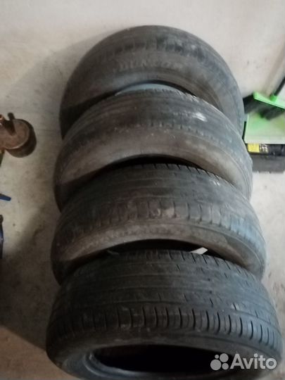 Dunlop Grandtrek AT3 215/65 R16