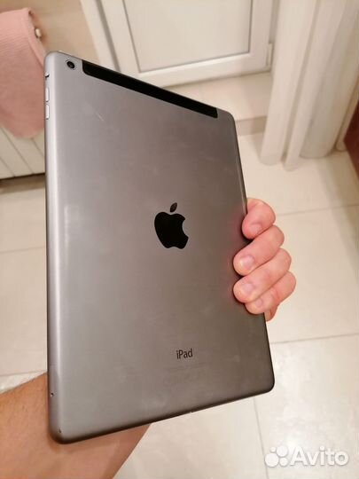 iPad air 16gb sim+wifi