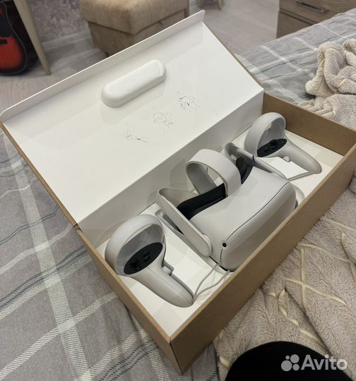 Oculus Quest 2 белый