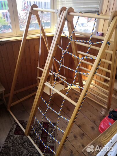 Детский спортивный комплекс с качелями