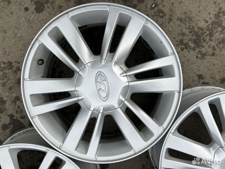 Диски R16 4x100 Dia: 60,1 LADA