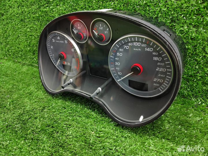 Щиток приборов (панель приборов) 8P0920932E Audi S