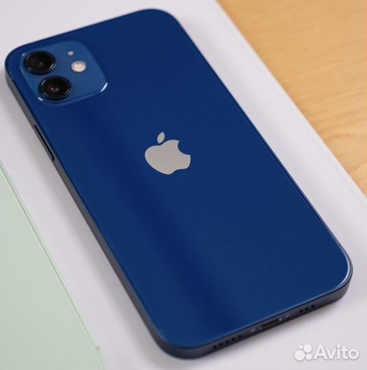 iPhone 12, 64 ГБ