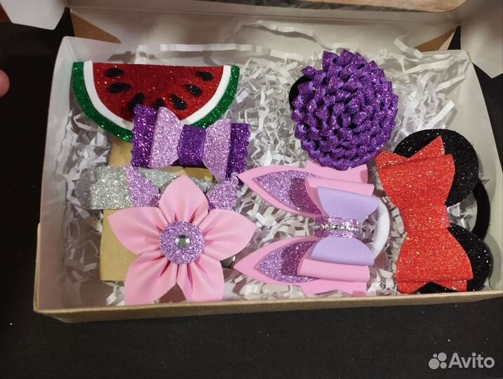 Подарочный набор резинок и заколок ручной работы