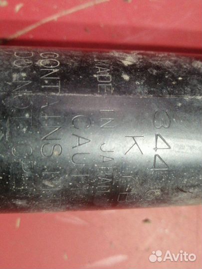 Амортизатор задний правый Mazda 6 GG L3C1 2004