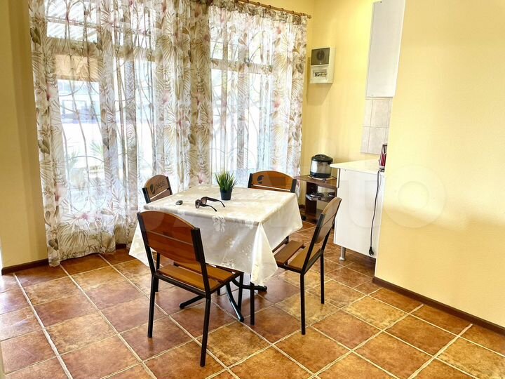 Таунхаус 50 м² на участке 20 сот.