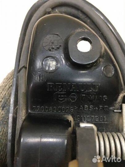 Ручка двери внутренняя левая Renault Logan