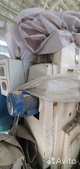 Вертикал. консольно-фрезерный станок 6Р13Ф3 с чпу