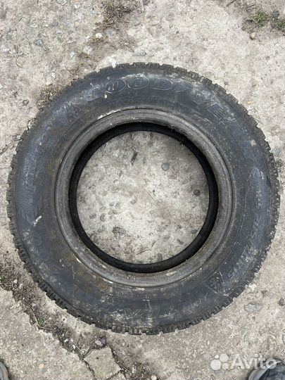 Goodyear UltraGrip 500 205/70 R15