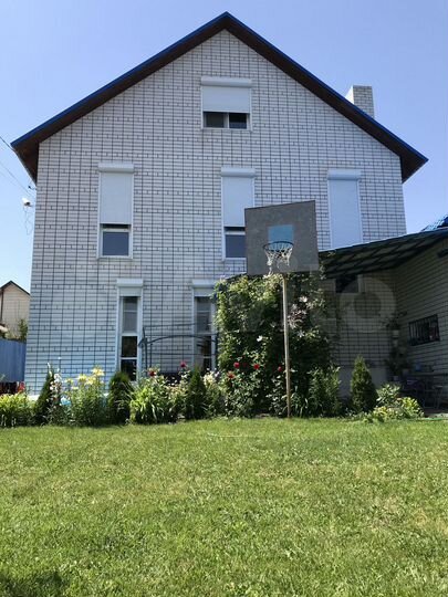 Коттедж 185,1 м² на участке 4 сот.