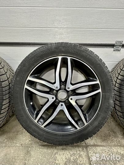 R18 Dunlop SP Winter Sport 4D 235/50, PCD 5x180 DIA 66.6