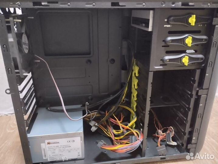 Корпус InWin с бп 500вт