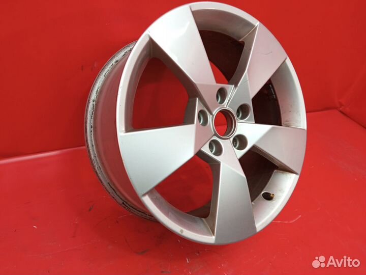 Диск литой колесный Skoda Octavia 3 A7 R17