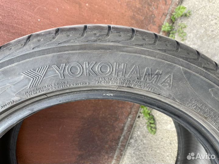 Yokohama ADVAN Sport V103S 225/50 R17 94Y