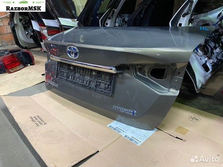 Крышка багажника Тoyota Corolla E210