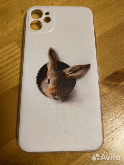 Чехол на iPhone 11