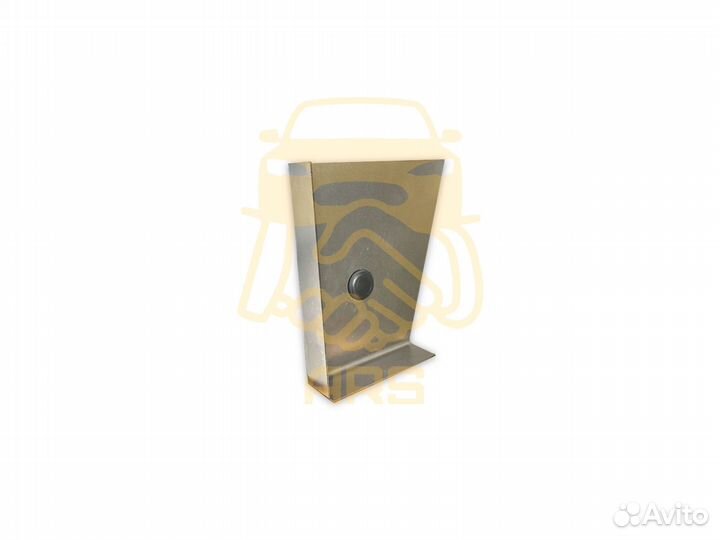 Заглушка порога Honda FR-V (2004–2009)