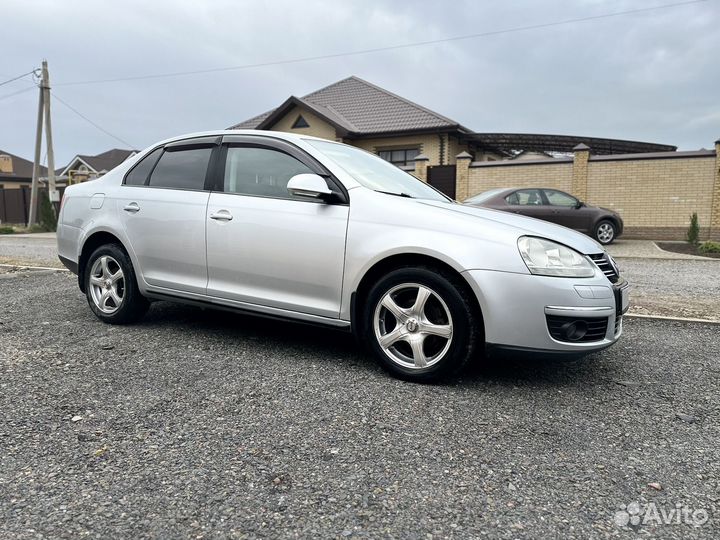 Volkswagen Jetta 1.6 AT, 2008, 177 200 км