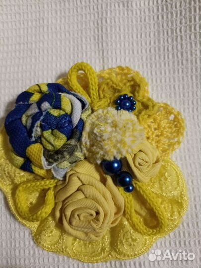 Брошь ручной работы