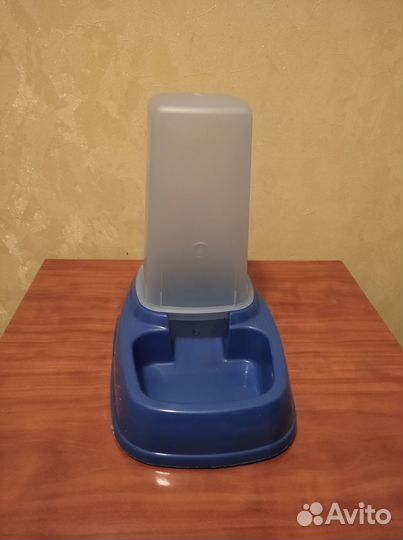 Автокормушка для кошек и собак