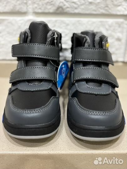Новые ботинки демисезон ддоя мальчика 27